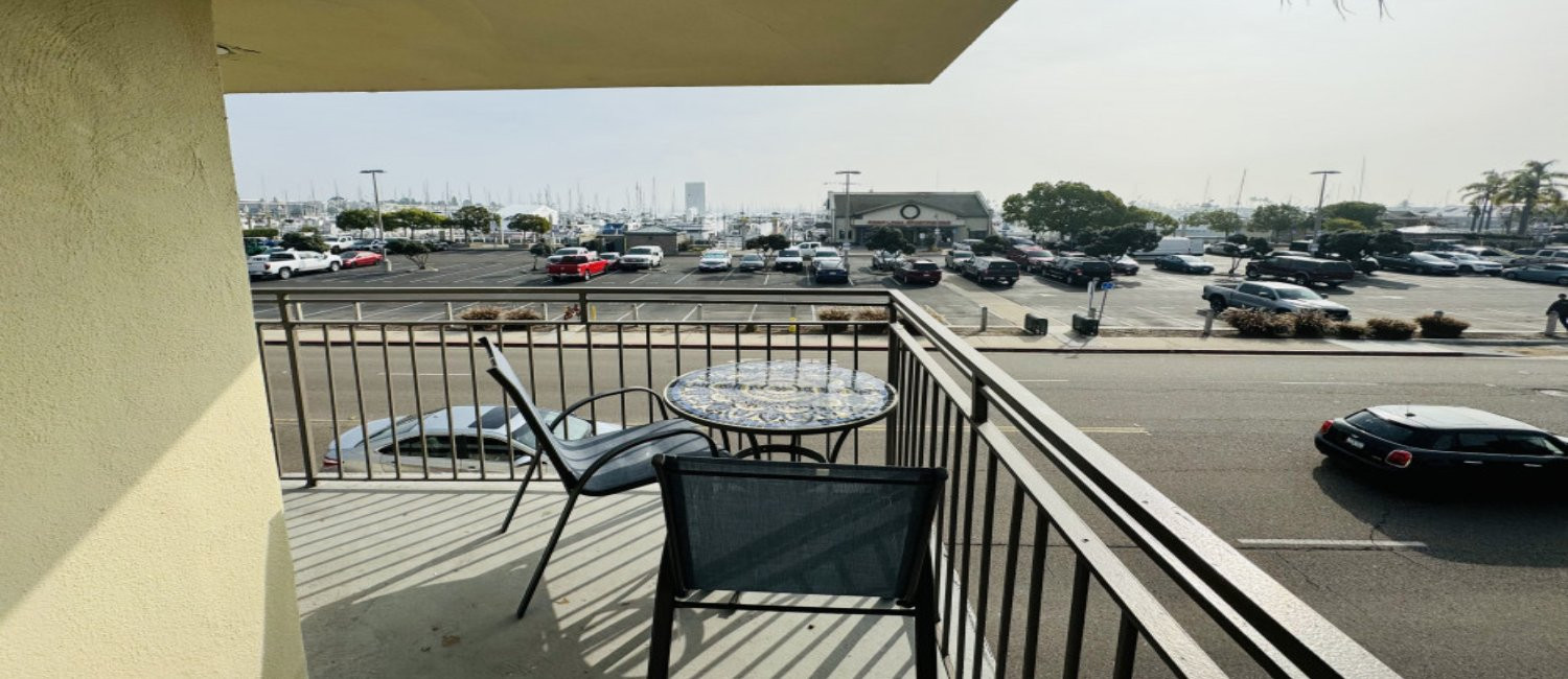 Photo Gallery Of Ramada San Diego Airport